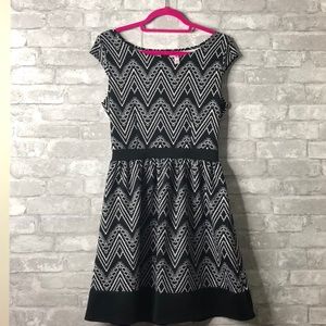 Cap sleeve dress